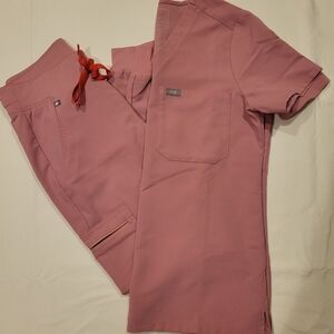 Figs Scrub Set Chalk Pink